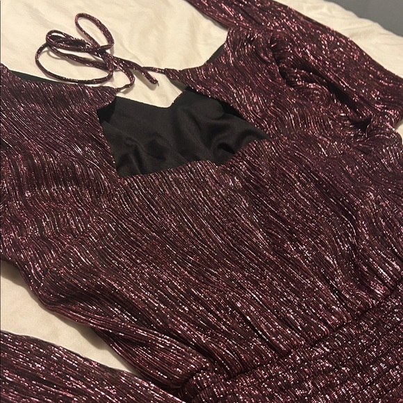 Halogen - Picture 12 of 14